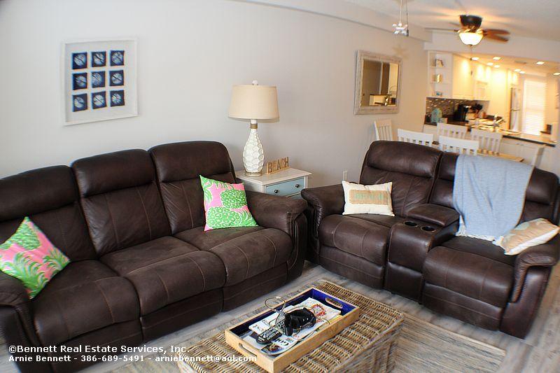 220 Point East Condominium