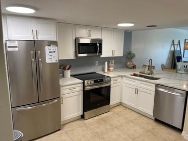 305 Point East Condominium