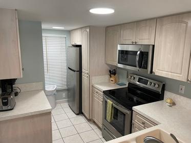 107 Point East Condominium