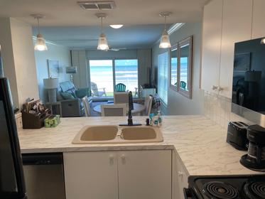 128 Point East Condominium