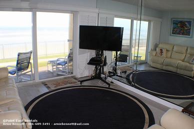 101 Point East Condominium