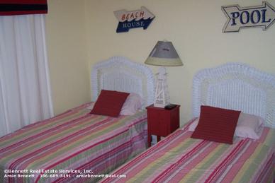 102 Point East Condominium