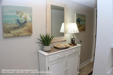 211 Point East Condominium