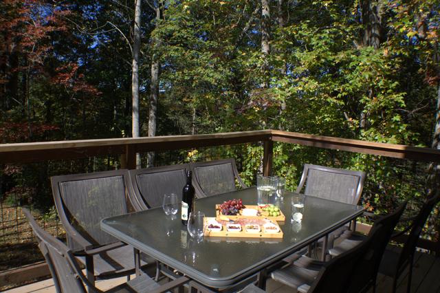 Taken at Scenic Solitude in Cobbly Nob area of Gatlinburg TN