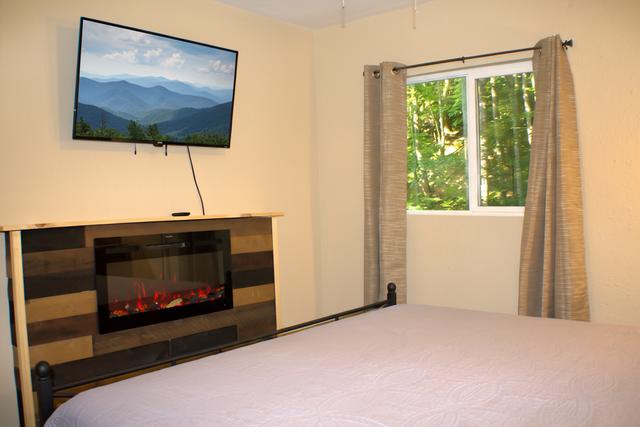 Taken at Scenic Solitude in Cobbly Nob area of Gatlinburg TN