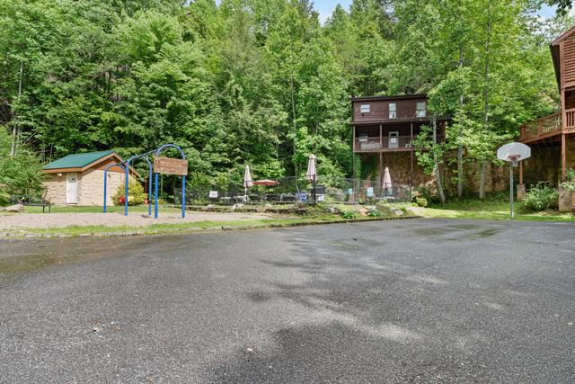 Taken at 282 Cozy Cub in Phase II TN