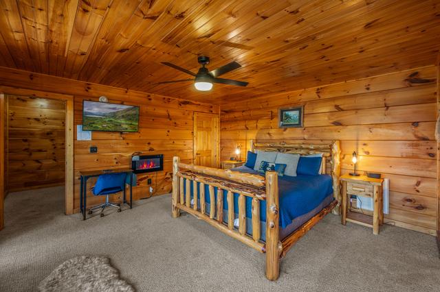 Taken at Blue Sage Hideaway in Gatlinburg TN