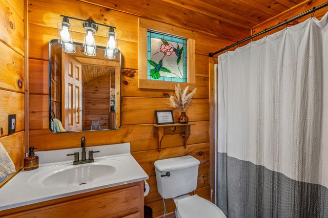 Taken at Blue Sage Hideaway in Gatlinburg TN