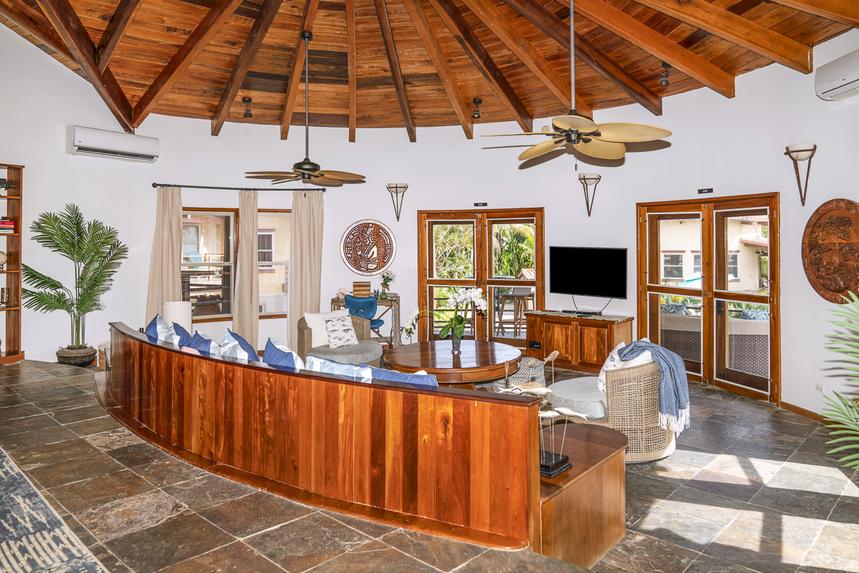 Villa Serenity