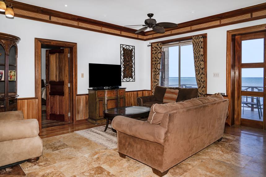 Oceans 23 Condo 04