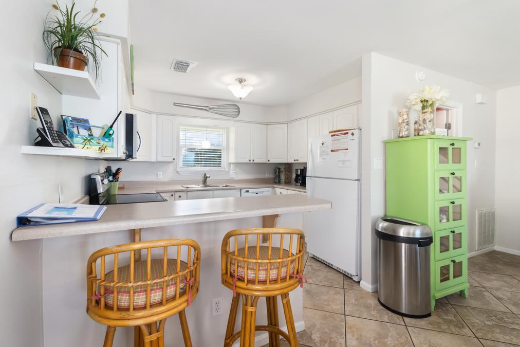 Cozy Coffee and Breakfast Bar