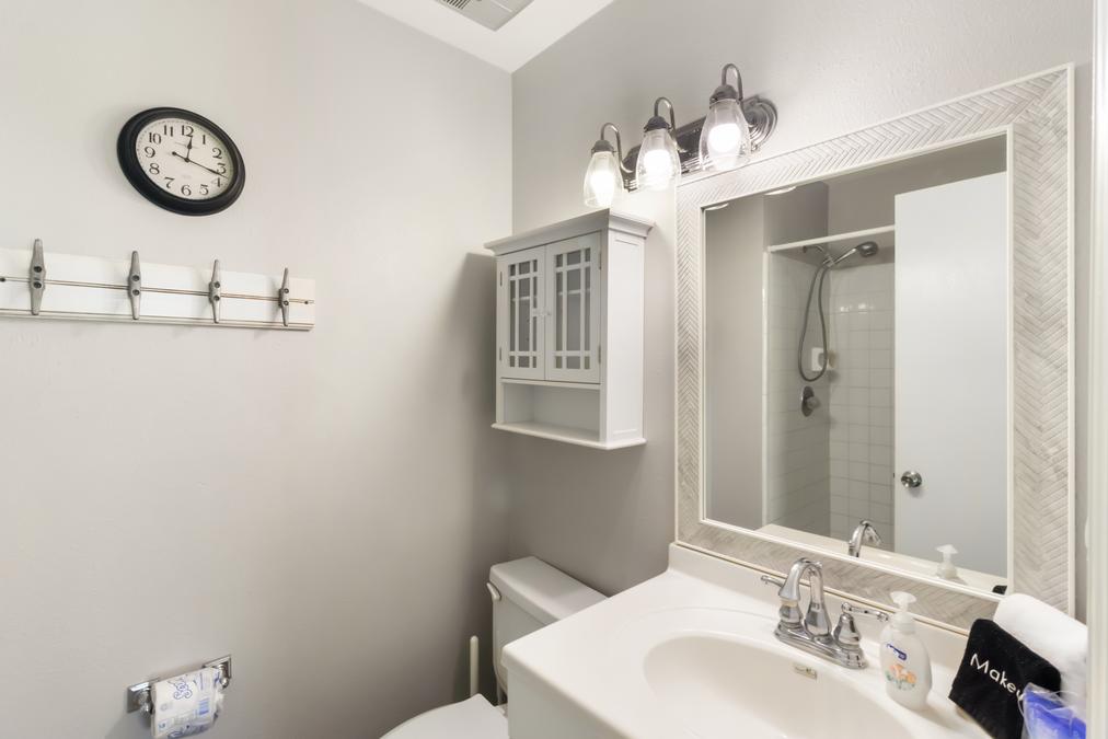 Convenient hooks and Storage for Master Bath Ensuite