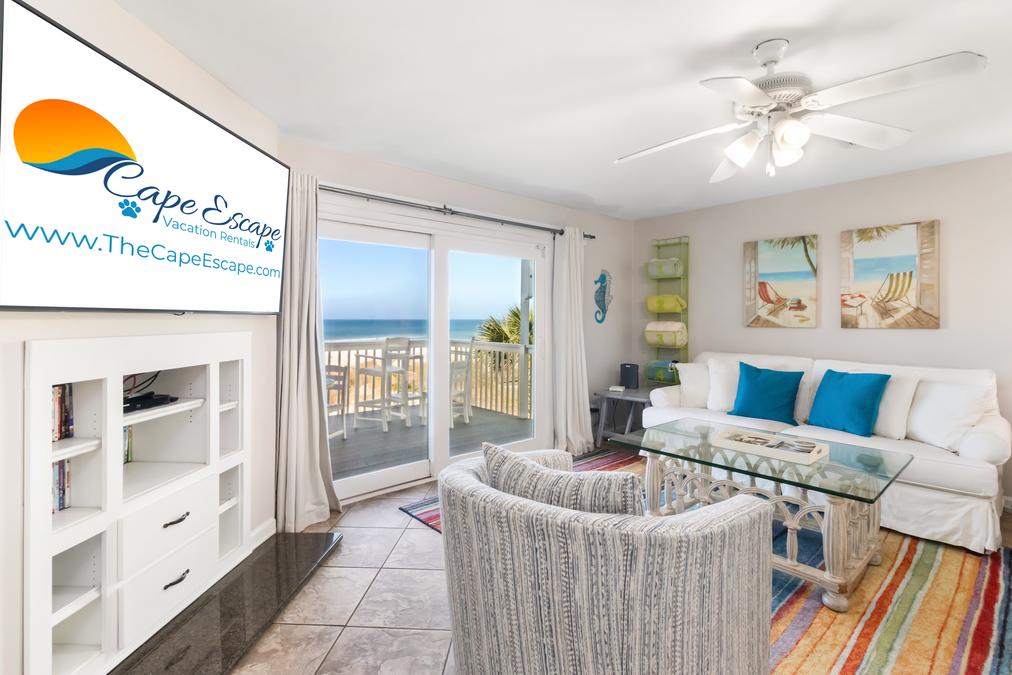 Large Comfortable Living Area with Gulf Front View!