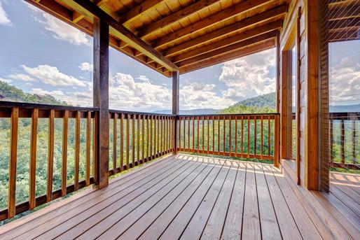 Beachfront 401