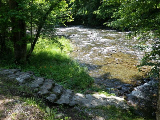 2 Bedroom Log Cabin In Gatlinburg Diamond Mountain Rentals