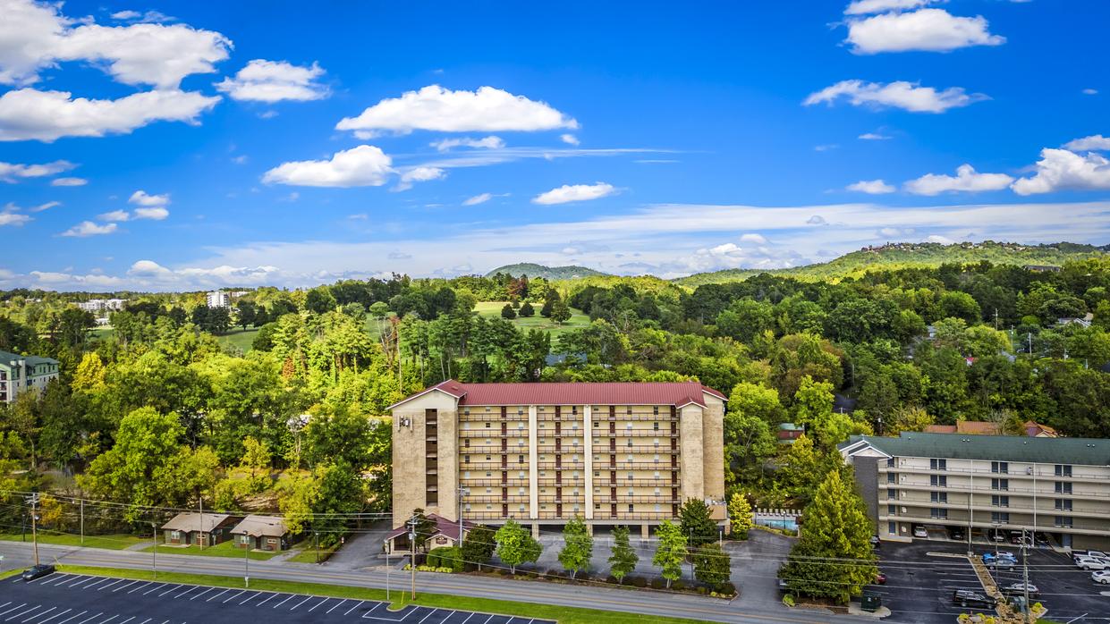 The Riverside Retreat