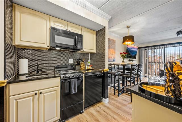 Full kitchen in a 1 bedroom in Gatlinburg at Romance in the Smokies in Gatlinburg TN