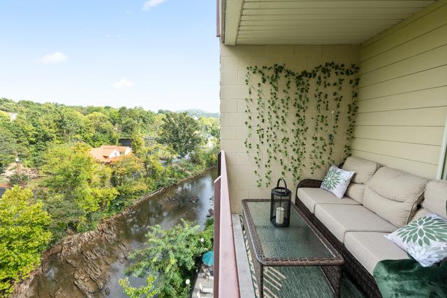 The Riverside Retreat