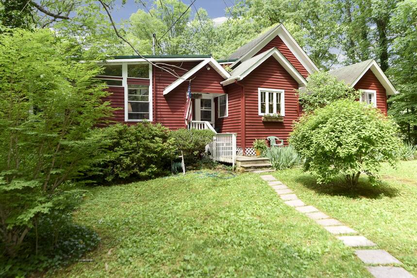 Red Bank Schoolhouse