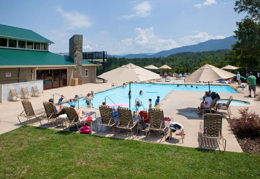 Cades Cove Lodge