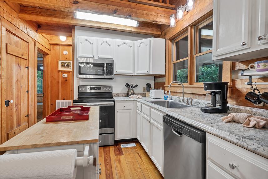 Little Bear Lodge