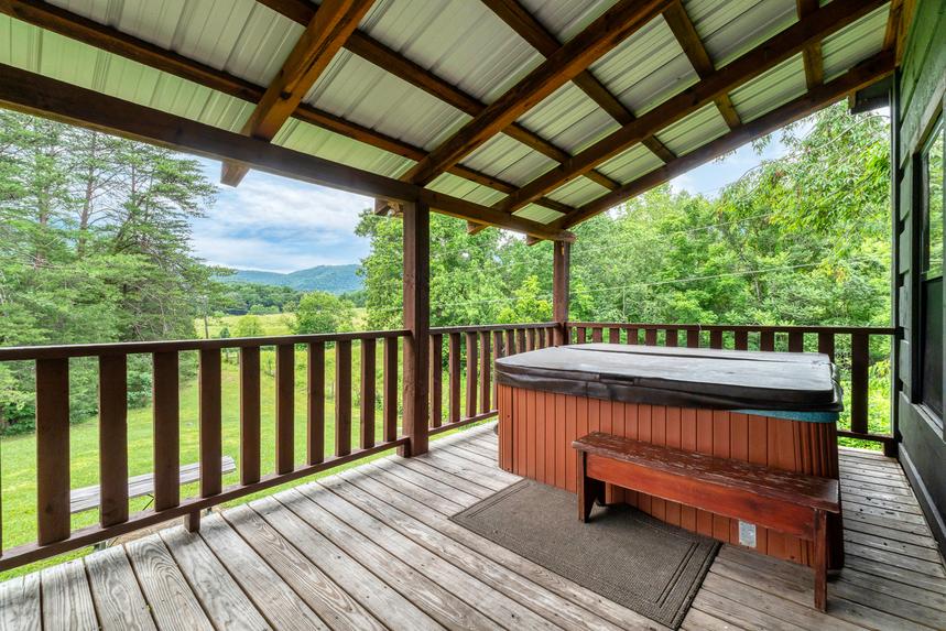 Twin Cub Lodge