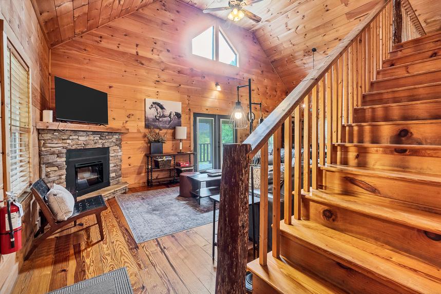 Twin Cub Lodge