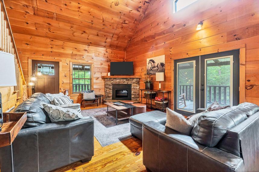 Twin Cub Lodge