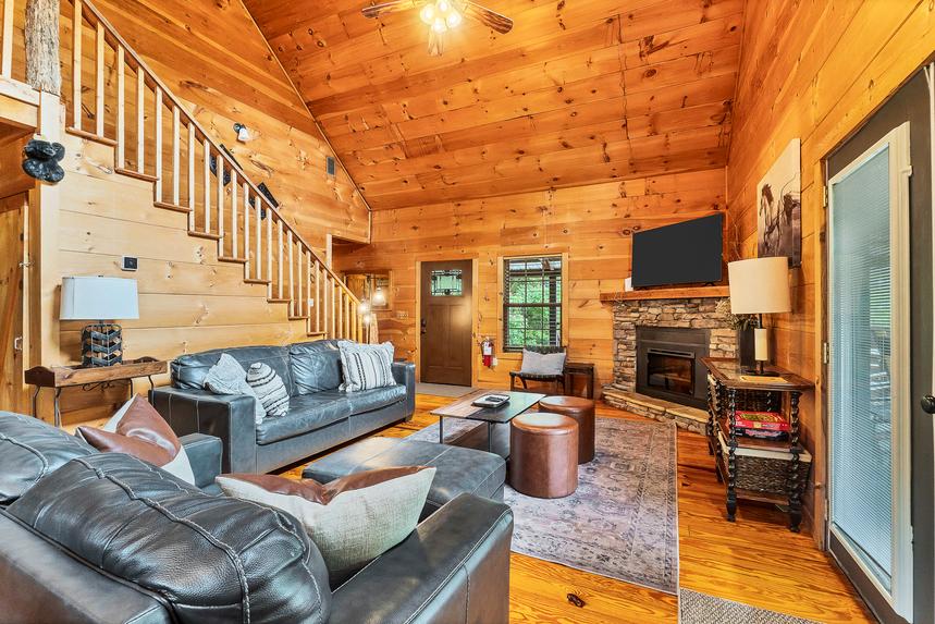 Twin Cub Lodge
