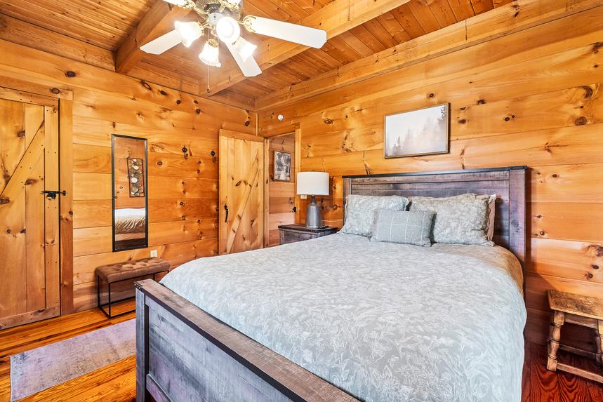 Twin Cub Lodge