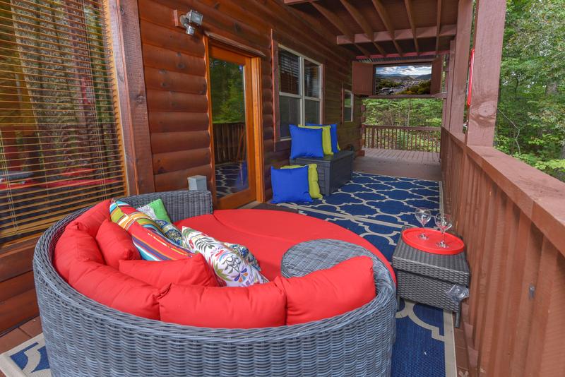 Antler Run Cabins Sleeps 712 Fireside Chalets