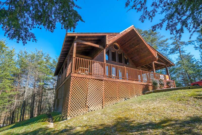 Pigeon Forge Cabin with Large Windows and wrap around deck.