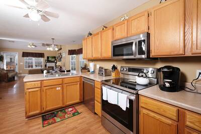 Pigeon River Retreat fully furnished kitchen with stainless steel appliances