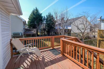 Pigeon River Retreat back deck with chairs