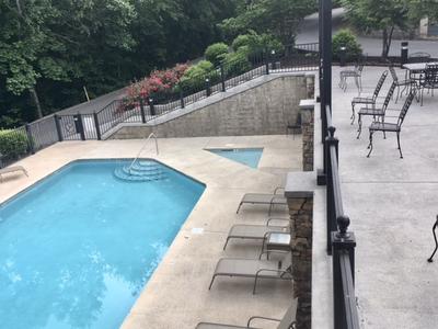 Woodridge Village Resort - Community pool