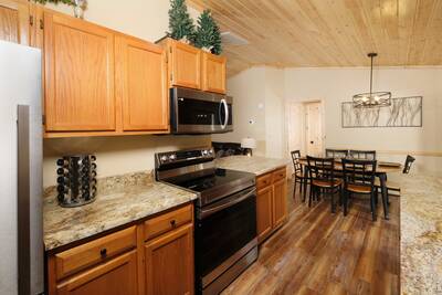 Margaritas at Sunrise - Fully furnished kitchen and dining area