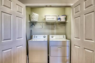 Inn the Vicinity - Washer and dryer