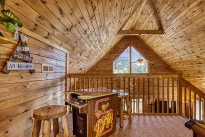 Baby Bear Cabin - Upper level game room with cocktail style arcade machine