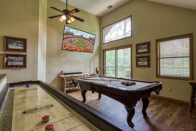 Best Time Ever upper level game room with pool table