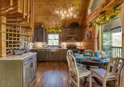 My Pigeon Forge Cabin - Dining area and fully furnished kitchen