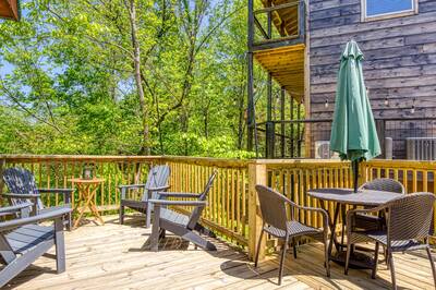 My Pigeon Forge Cabin - Entry deck with sitting area