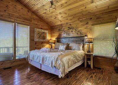 Cabin Fever bedroom with king size bed