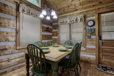 Back to Nature dining area