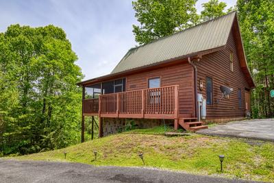 Black Bear Lodge - Entry deck