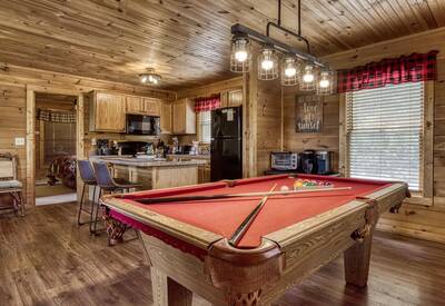 Black Bear Lodge - Game room and kitchen