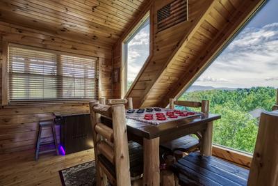 Perky Peaks Lodge - Upper level loft area with game tables