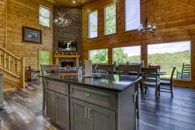 Wild Heart Lodge - Kitchen island and dining area