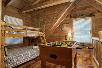 A Smoky Getaway - Upper level loft area with bunk beds