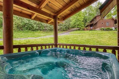 A Smoky Getaway -  Hot Tub