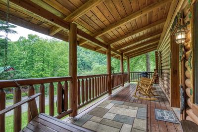 A Smoky Getaway - Covered back deck with rocking chairs